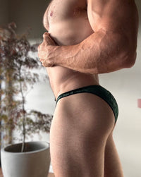 Bodybuilding posing briefs